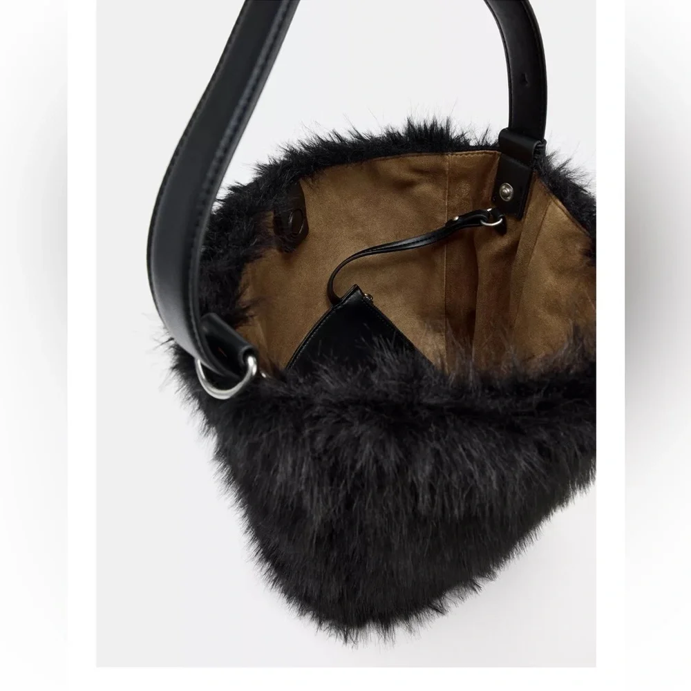 TREND NEW ! ZARA LUXURY FAUX FUR BAG
